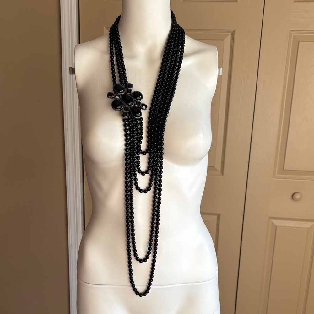 Vintage CHANEL Resin Station Beaded Mult-strand necklace with brooch